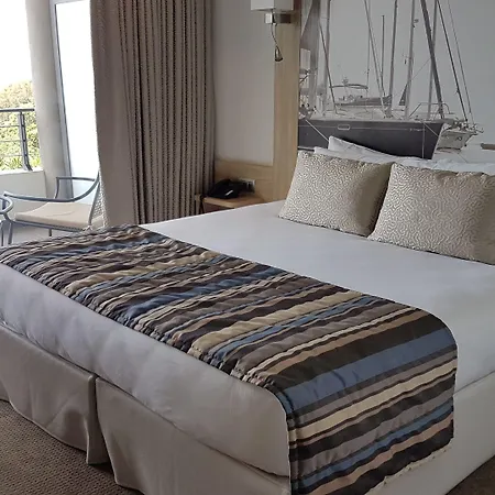 Davia LʼÎle-Rousse