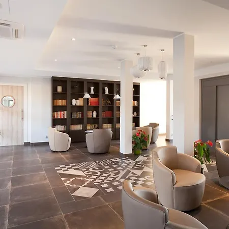 ホテル Davia LʼÎle-Rousse