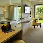 Davia Hotel 3*