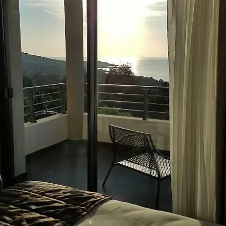 Davia Ξενοδοχείο