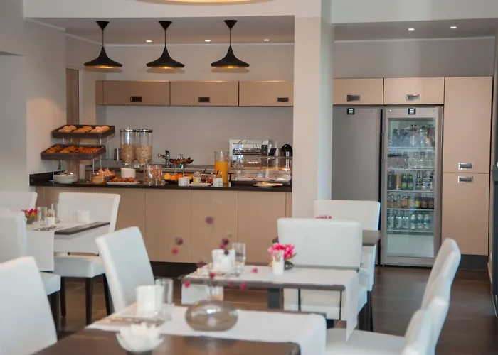 Davia Otel